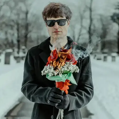 Burn Kit – Fallen Rose Siren Records