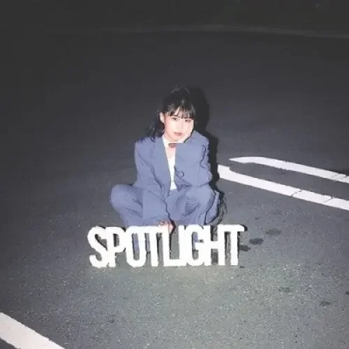 Eill SPOTLIGHT – 7-INCH SINGLE